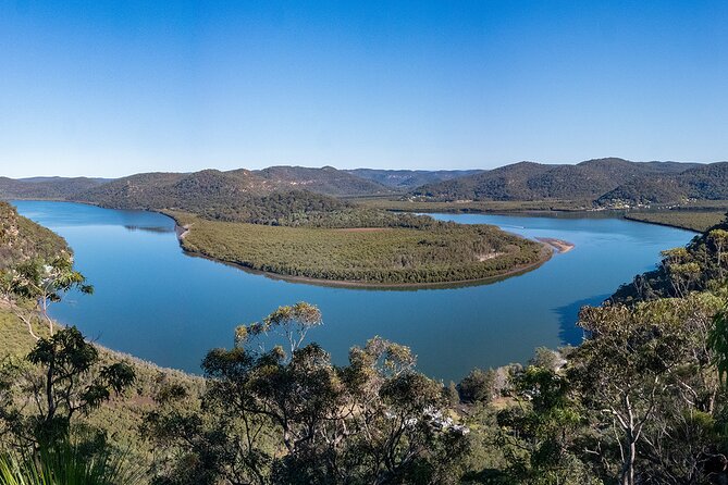 Nature and Wildlife: Australia in One Day - Private Tour - Mount White and Saddles Restaurant