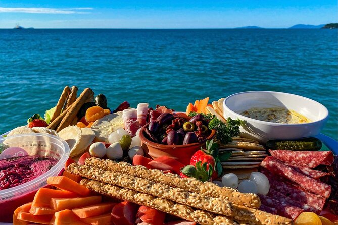 NEW SUNSET TOUR-Airlie Beach Sunset Sail in Style- BYO drinks - What You Eat and Drink Onboard