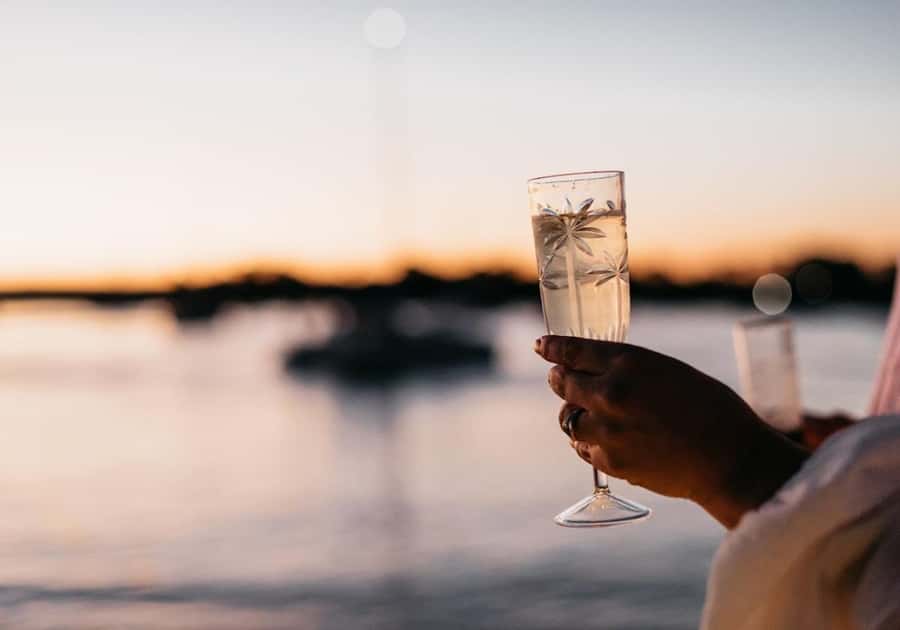 Noosaville: Noosa River Sunset Cruise - Weyba Creek and the natural side of Noosa