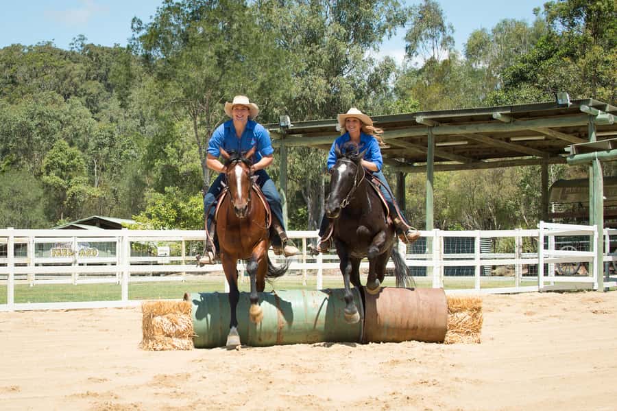Paradise Country: Ultimate Aussie Farm Experience - Damper making adds taste to the bush traditions