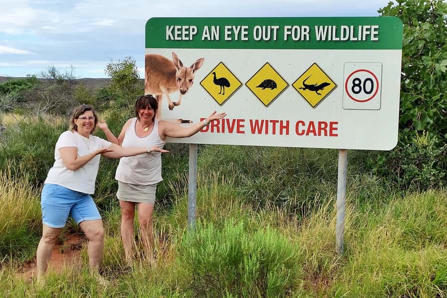 Perth: 4-Day Monkey Mia Pink Lake Coastal Loop Comfort Tour - Day 4: Geraldton, Cervantes, and the Pinnacles