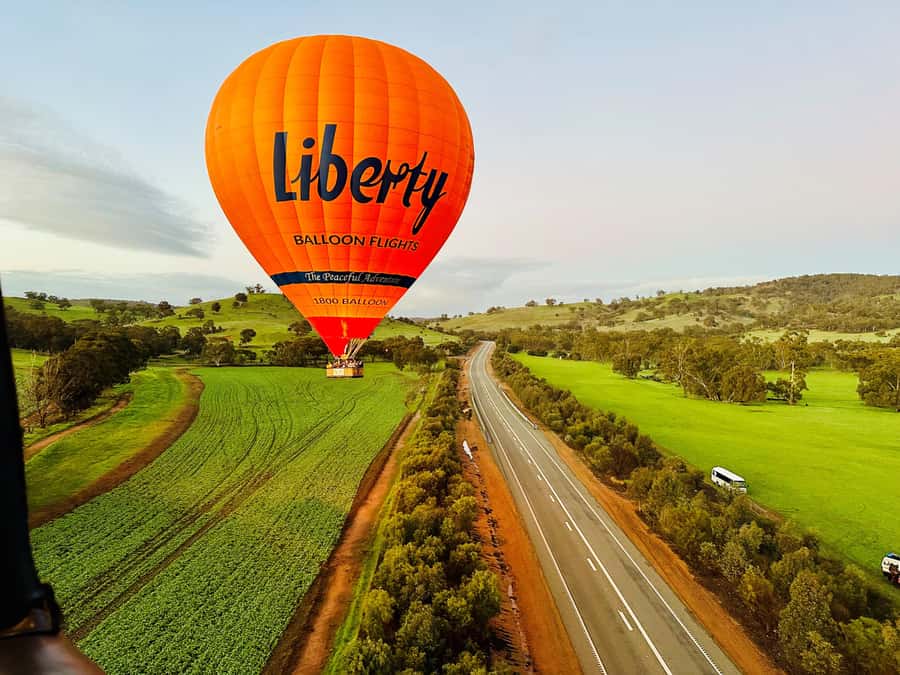 Perth: Avon Valley Hot Air Balloon Flight with Breakfast - Why the Avon Valley works for ballooning