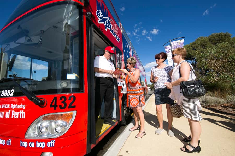 Perth: Hop-on Hop-off Sightseeing Bus Ticket - Key points before you board