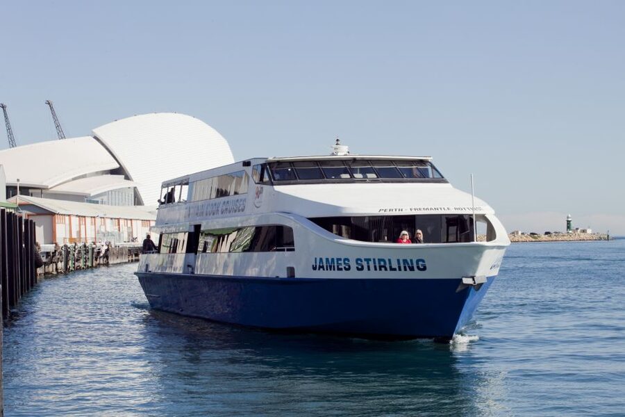 Perth: Swan River Lunch Cruise - Drinks, views, and the pace of the afternoon