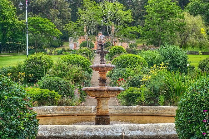Port Arthur Full-day Guided Tour with Harbour Cruise and Tasman National Park - The harbour cruise adds context to the Isle of the Dead
