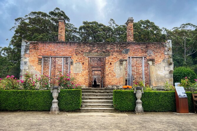 Port Arthur Full-day Guided Tour with Harbour Cruise and Tasman National Park - The chocolate factory is a cheerful final stop