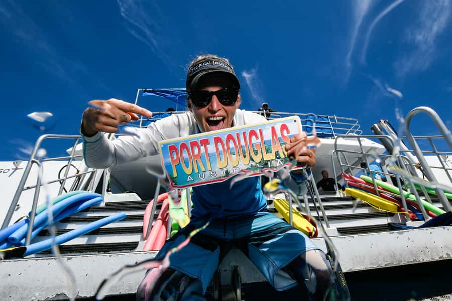 Port Douglas: Outer Barrier Reef Snorkel and Dive Options - The long middle session, with lunch and a reef talk