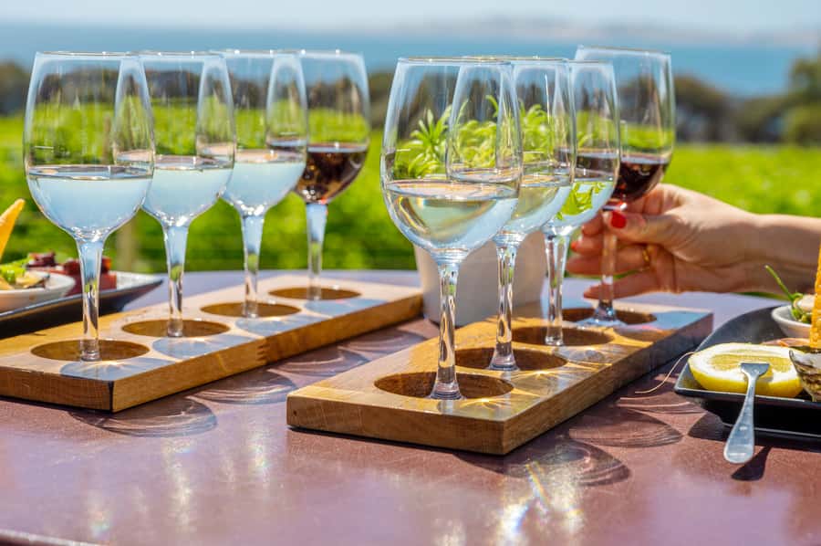 Port Lincoln: Coffin Bay Seafood, Wine, and Nature Day Trip - Key points to know before booking