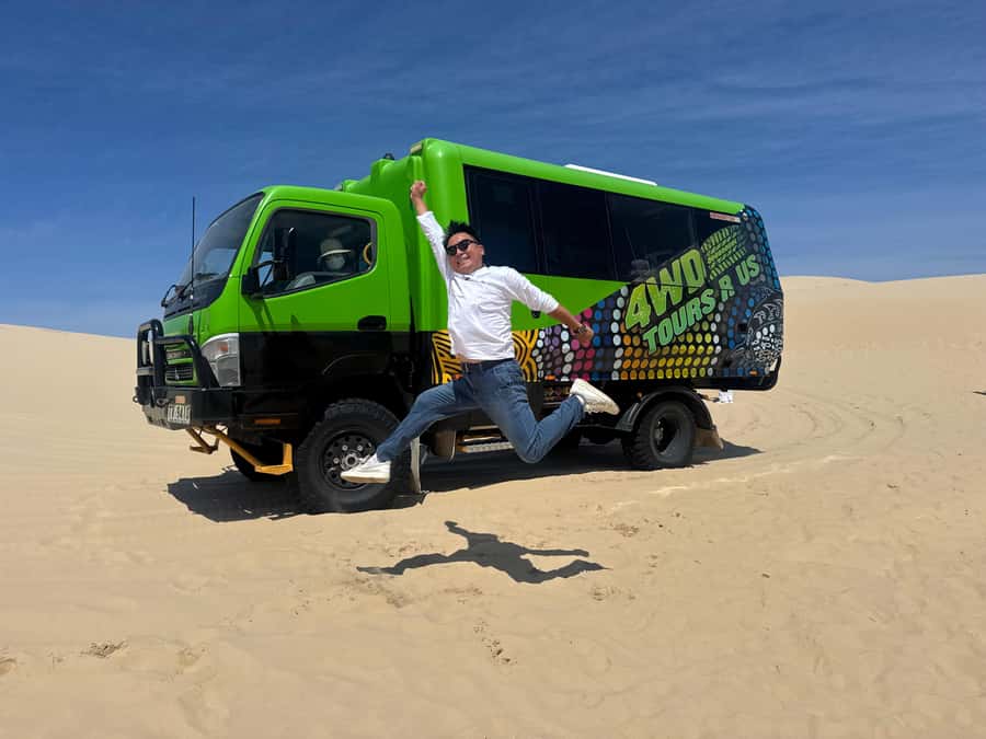 Port Stephens: Unlimited Sandboarding & 4WD Sand Dune Tour - Timing, return shuttles, and practical planning