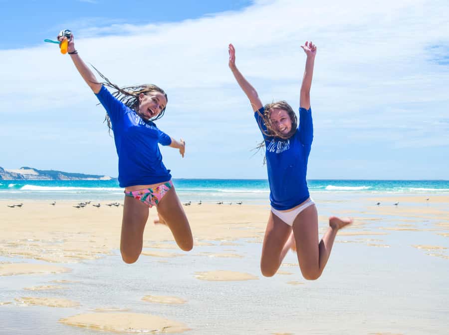 Rainbow Beach: Kayaking with Dolphins and Beach 4WD Tour - Reaching Double Island Point