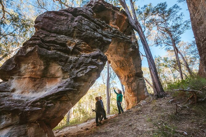 Roma: Lost World Carnarvons (Wallaroo) Day Tour - Key points to know before you book