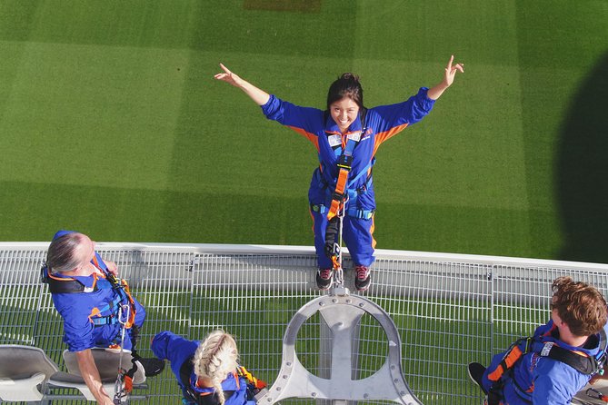 RoofClimb Adelaide Oval Experience - Key points to know before you climb