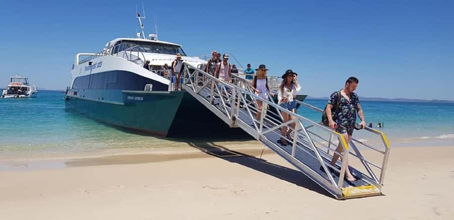 Rosslyn: Great Keppel Island Glass Bottom Boat Tour - Five Things to Know Before You Go