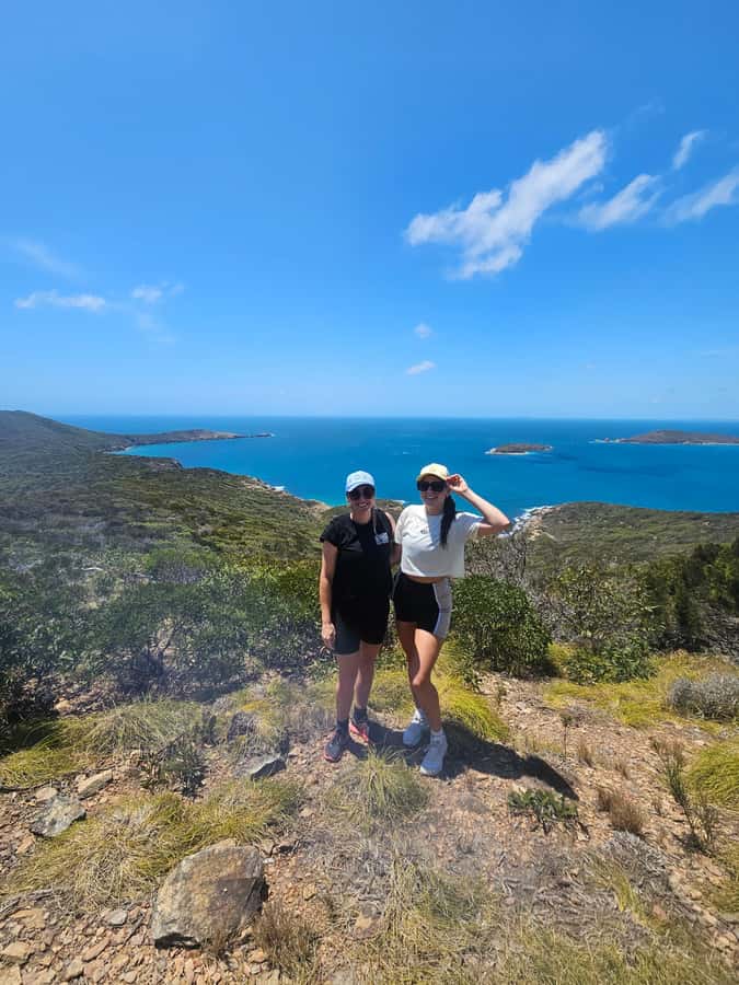 Rosslyn: Great Keppel Island Glass Bottom Boat Tour - Lunch, Drinks, and the Price Question
