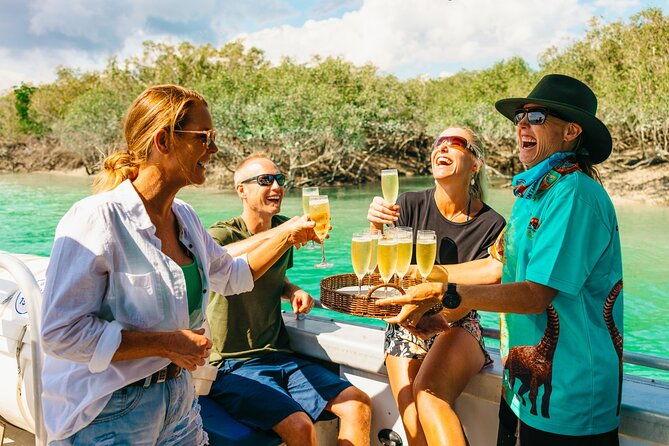 SCENIC AND PREHISTORIC CRUISE - Sparkling Wine & Gourmet Platters - Setting out across Roebuck Bay
