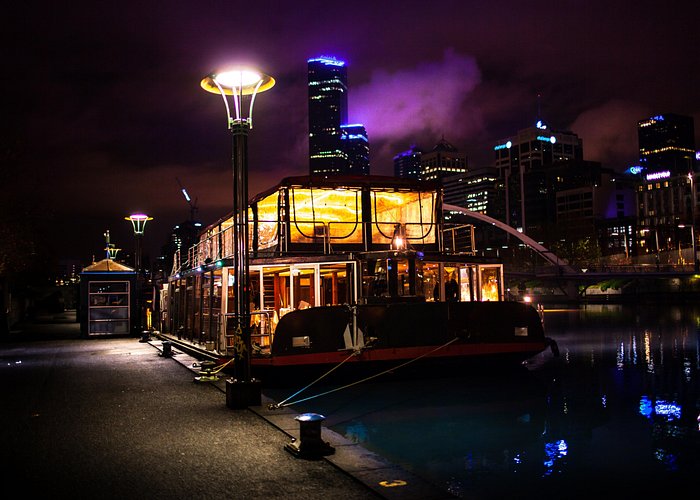Spirit of Melbourne Dinner Cruise on the Yarra River - Service is the most dependable strength