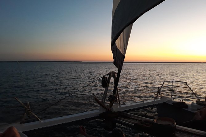 Sunset 3-Hour Cruise from Darwin with Dinner and Sparkling Wine - Crew service and the social mood