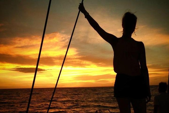 Sunset 3-Hour Cruise from Darwin with Dinner and Sparkling Wine - Open deck or air-conditioned salon?