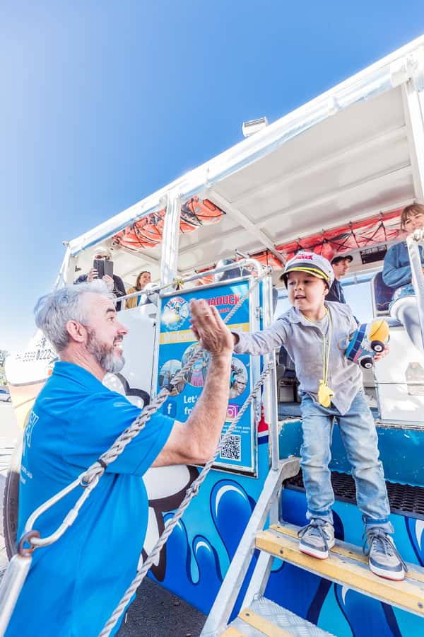 Sunshine Coast: 1-Hour Land and Water Tour - Starting at Parkyn Parade outside SEA LIFE