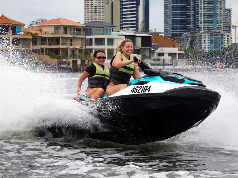 Surfers Paradise: 1-Hour Jet Ski Tour - The first 30 minutes: learning the controls