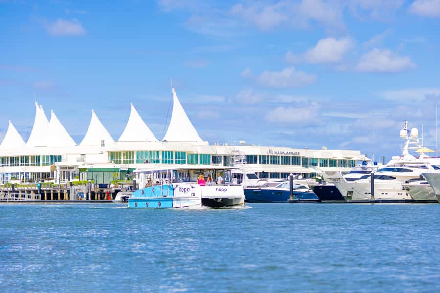 Surfers Paradise: 2-Hour Gold Coast Sightseeing Cruise - Broadwater Parklands and the calmer Gold Coast