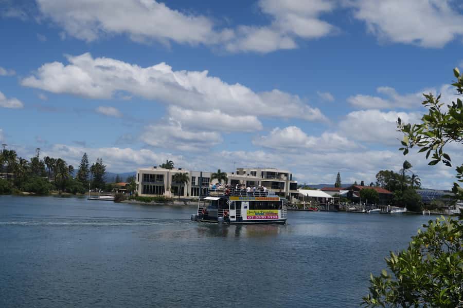Surfers Paradise: Sightseeing Morning River and Canal Cruise - The second 45 minutes toward the Gold Coast waterways
