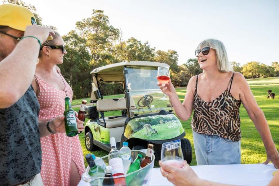 Swan Valley: Golf Cart Kangaroo Safari w/ Mini Golf & Drink - A quick golf-cart lesson before the fairway