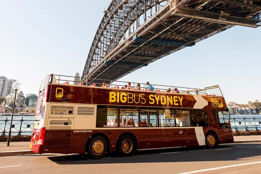 Sydney: Big Bus Hop-On Hop-Off Tour with Optional Cruise - Why this bus tour works well on a first day