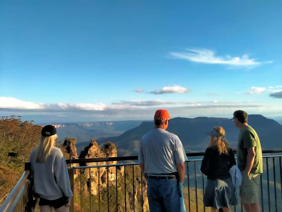 Sydney: Blue Mountains Late Start: Walks, Wildlife & Dinner - Why a late start works so well from Sydney