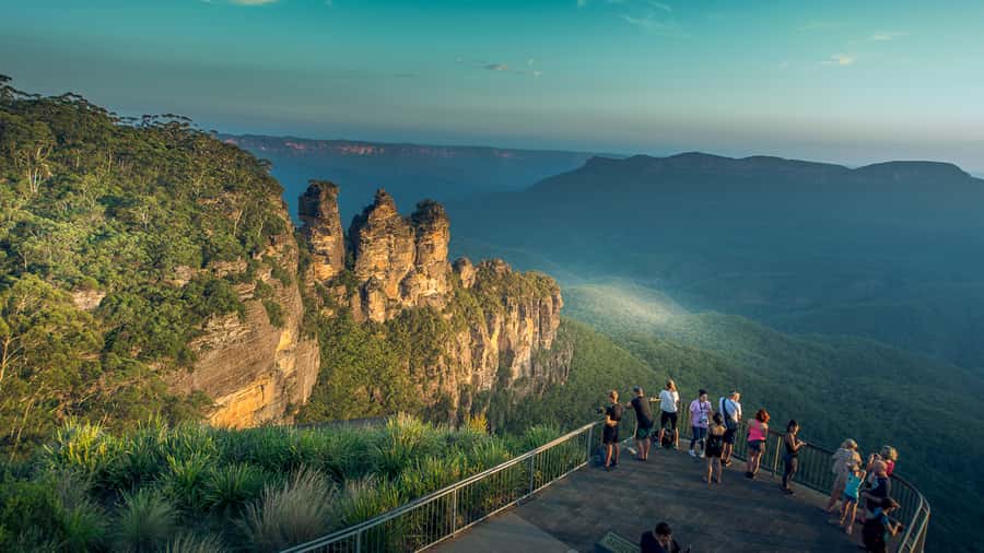 Sydney: Blue Mountains Late Start: Walks, Wildlife & Dinner - Calmsley Hill City Farm: your first Australian wildlife stop