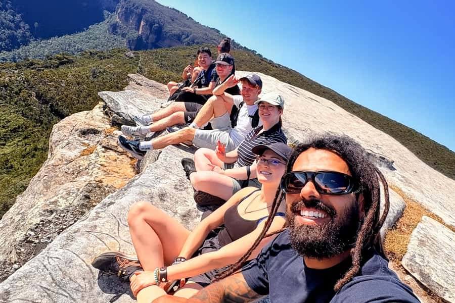 Sydney: Blue Mountains Tour with Scenic World & Lunch Option - Lincoln’s Rock and the first Jamison Valley view