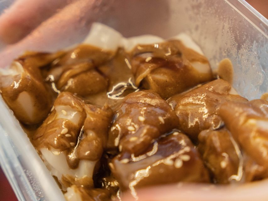 Sydney: Chinatown Street Food & Culture Guided Walking Tour - The guides shape the experience