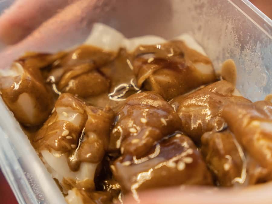Sydney: Chinatown Street Food & Culture Guided Walking Tour - What the restaurant bingo card adds