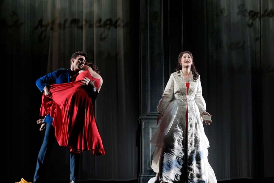 Sydney: Eugene Onegin at Sydney Opera House - What the evening looks like from arrival to final curtain
