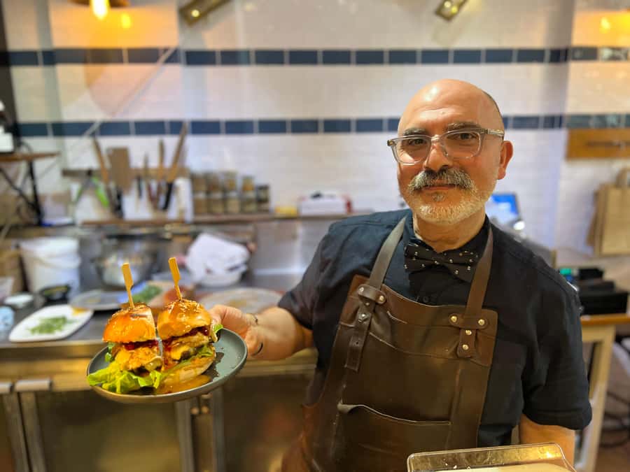 Sydney: Food Tour in Surry Hills with 8 Local Food Tastings - The secret dish and drinks along the way