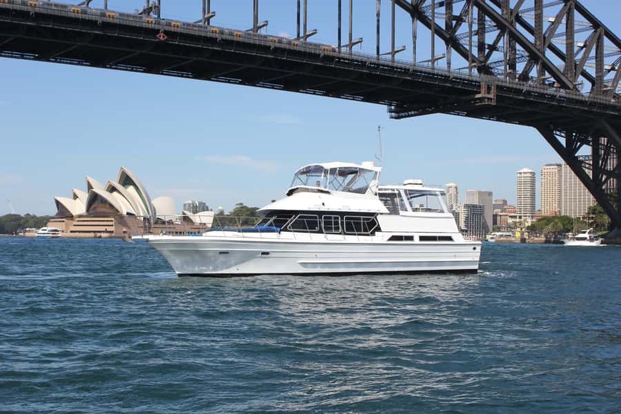 Sydney Harbour: 2-Hour Morning Yacht Cruise with Morning Tea - Why a small yacht changes the Sydney Harbour experience