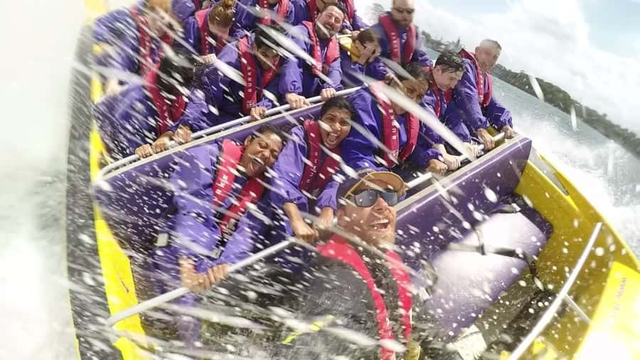 Sydney Harbour: 45-Minute Extreme Adrenaline Rush Ride - The wet factor is part of the deal