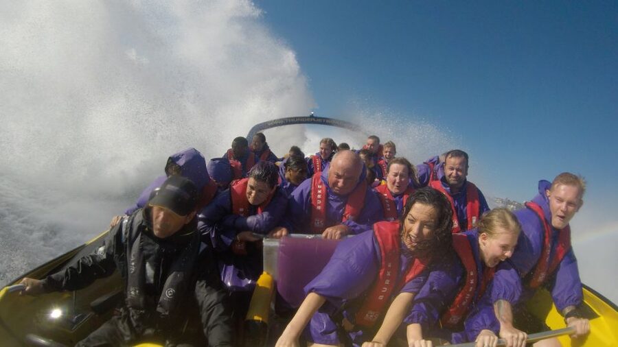 Sydney Harbour: 45-Minute Extreme Adrenaline Rush Ride - Who will enjoy this most?