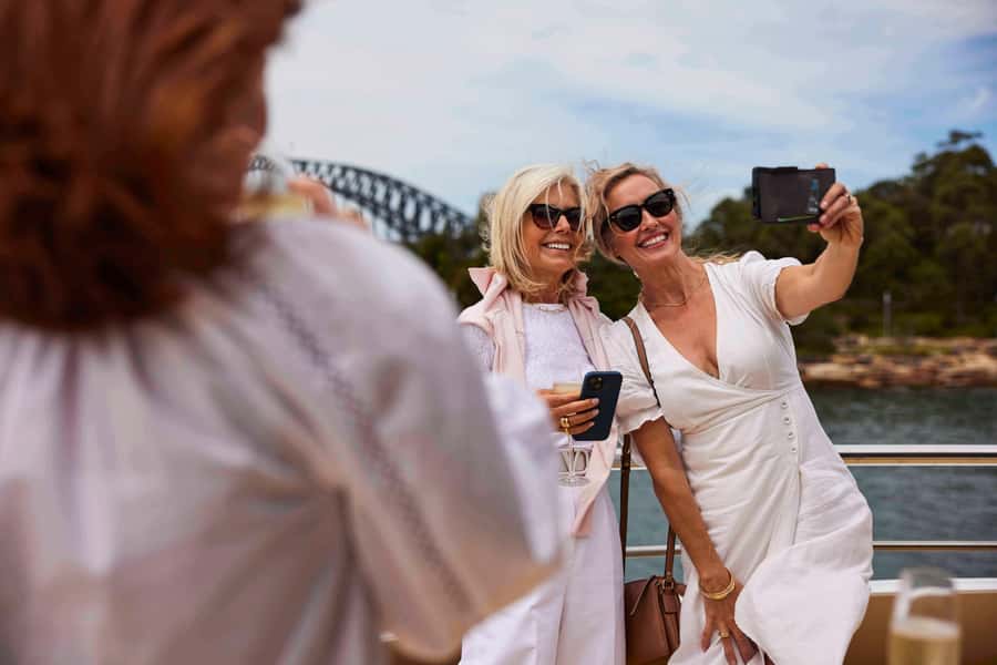 Sydney Harbour Experience 90-minute Sightseeing Cruise - The first view of the Opera House and Harbour Bridge
