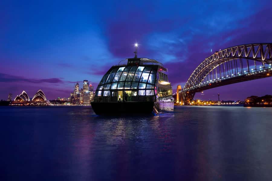 Sydney Harbour: Glass Boat Signature Dinner Cruise - A glass boat with a front-row seat to Sydney