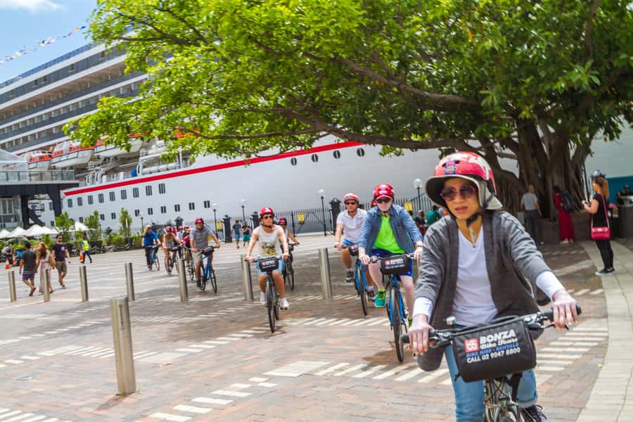 Sydney: Iconic Sights 4-Hour Bike Tour - Observatory Hill and The Rocks by bicycle