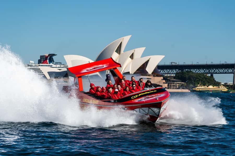 Sydney: Jet Boat Adventure Ride from Circular Quay - The first few minutes: safety before speed