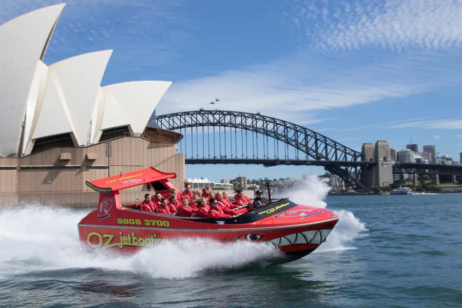 Sydney: Jet Boat Adventure Ride from Circular Quay - Meeting the boat at Circular Quay