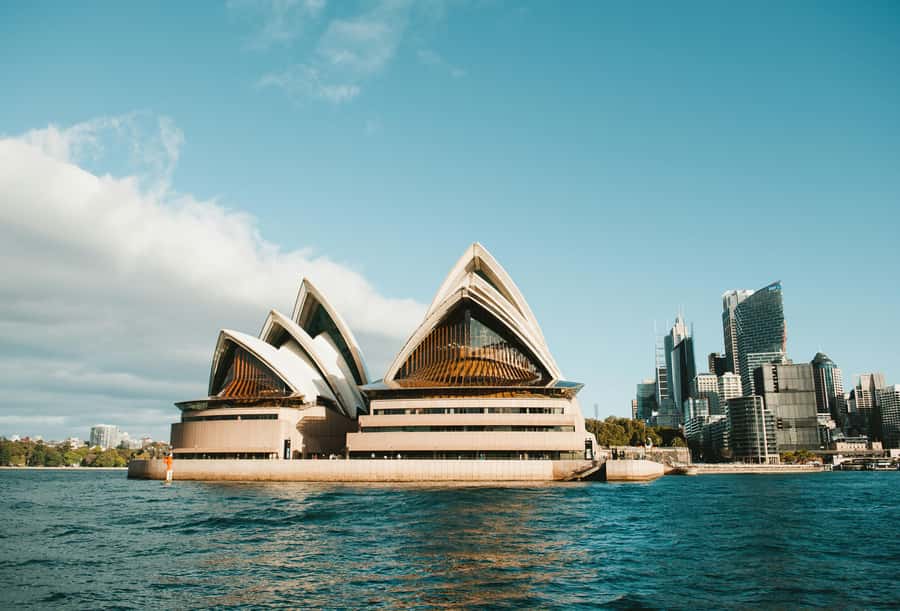Sydney: Opera & Harbour Bridge Small-Group Kayak Tour - Under the Sydney Harbour Bridge