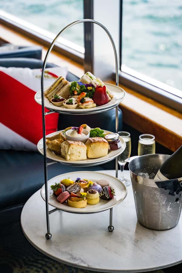 Sydney: Relaxing High Tea Cruise on Sydney Harbour - Who should book this high tea cruise?