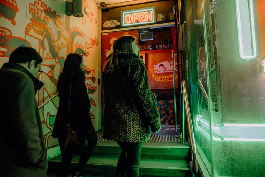 Sydney: Secret Bar Guided Tour with Complimentary Drink - Why this Sydney bar tour works