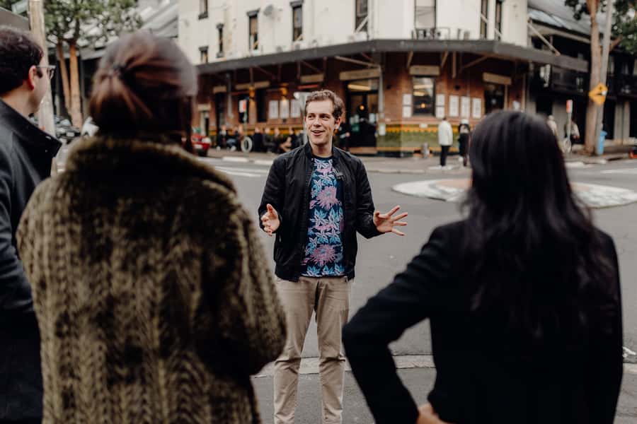 Sydney: Secret Bar Guided Tour with Complimentary Drink - Friday through Chinatown and Thaitown
