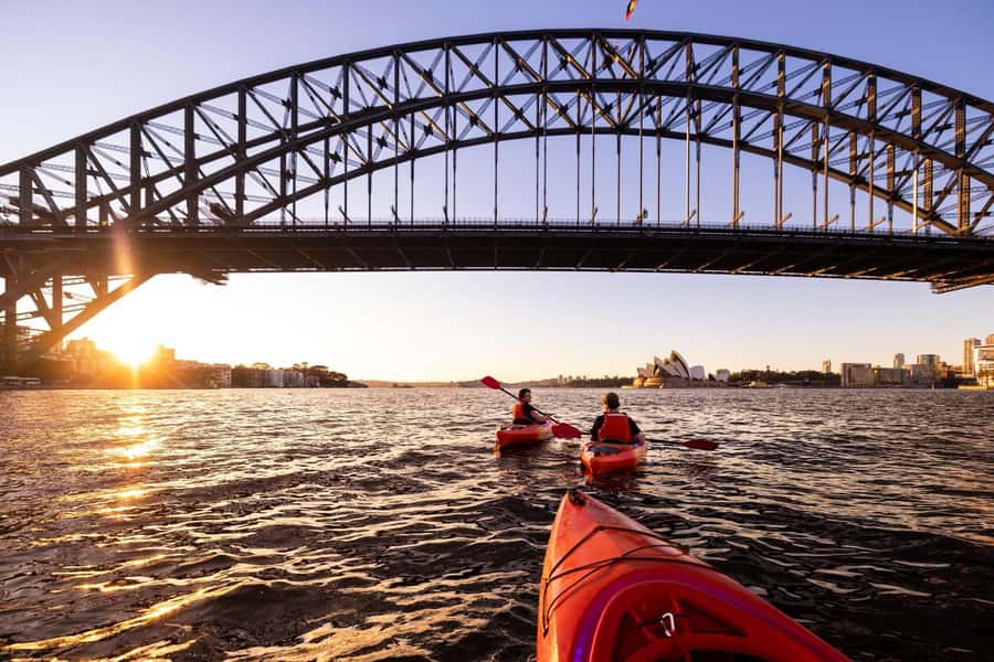 Sydney: Sunrise Kayak, Opera House & Under Harbour Bridge - Practical preparation for the early morning