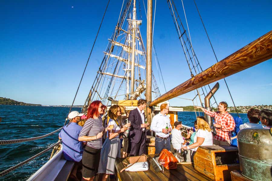 Sydney: Tall Ship Harbour Twilight Dinner Cruise - Twilight is the right time to sail