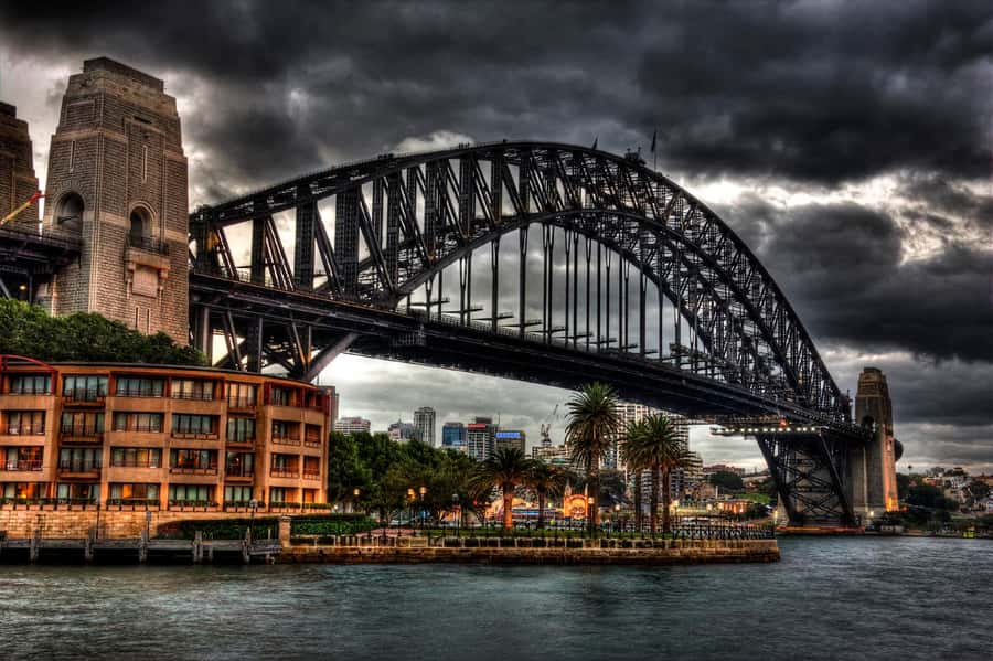 Sydney: True Crime Tour - Alleyways, side streets, and unexpected views